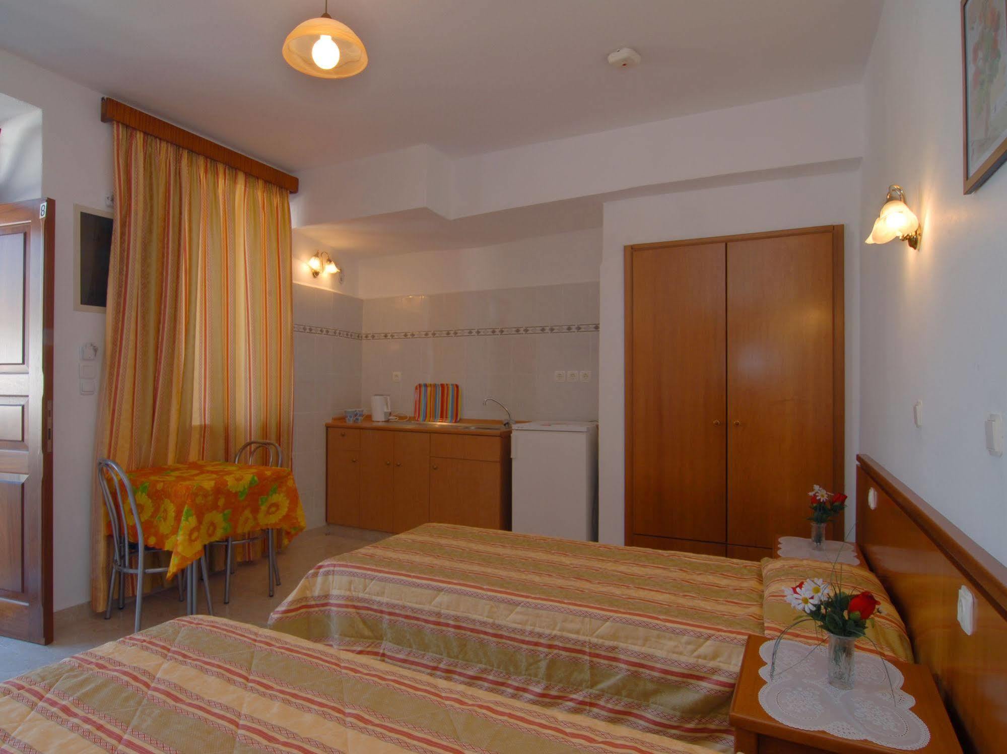 St. Paul'S Bay View Suites Линдос Экстерьер фото
