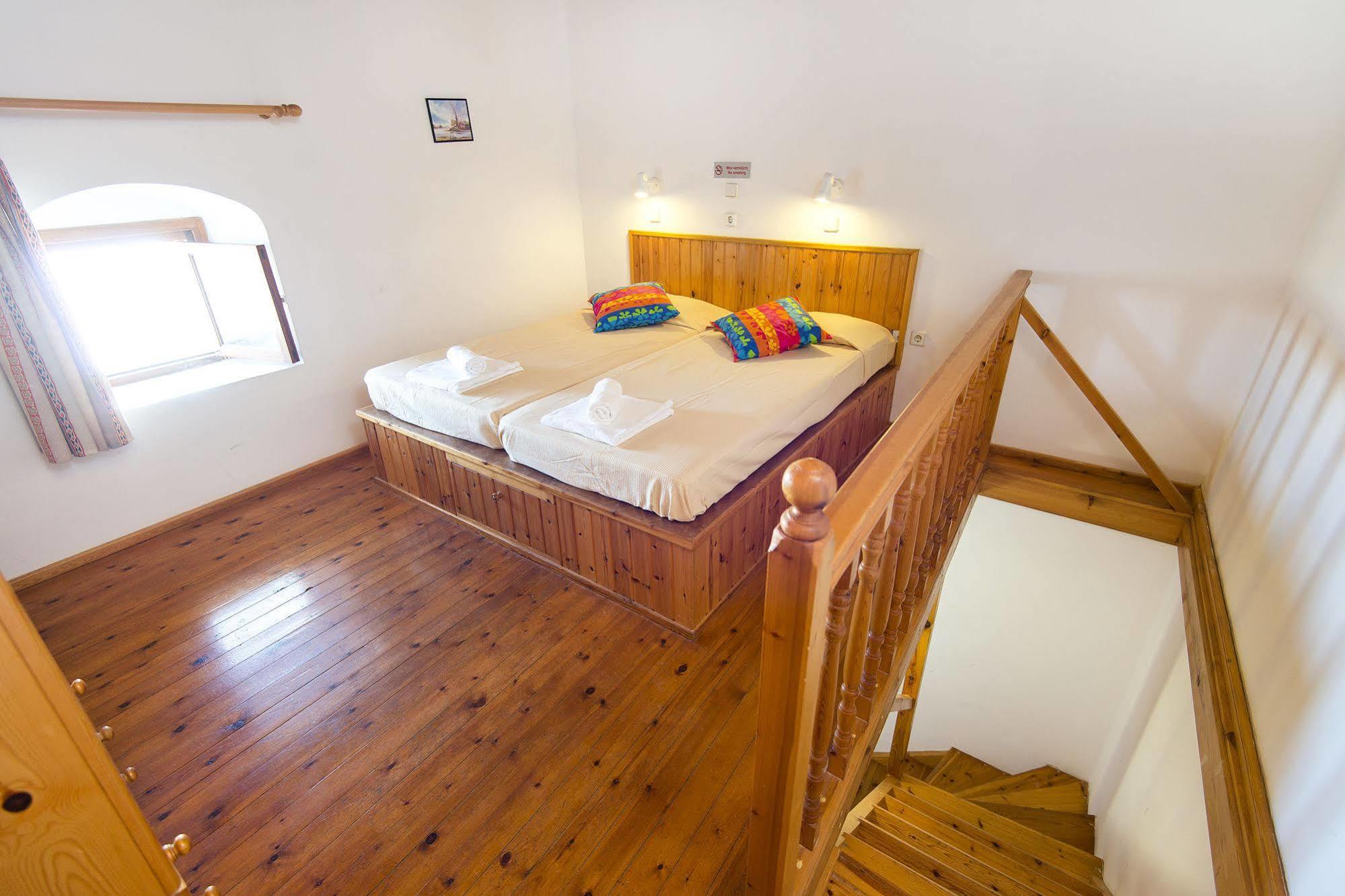 St. Paul'S Bay View Suites Линдос Экстерьер фото