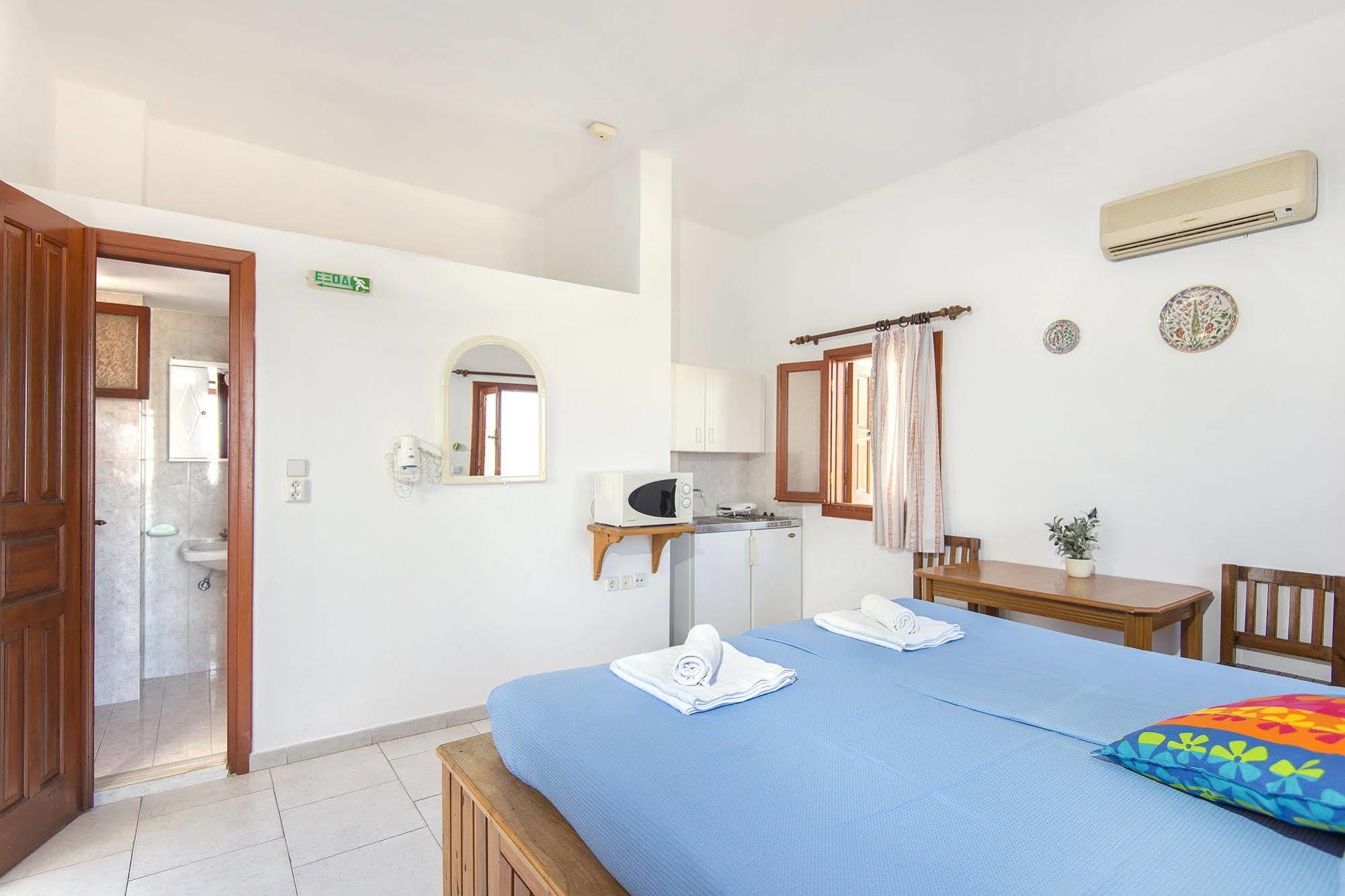 St. Paul'S Bay View Suites Линдос Экстерьер фото