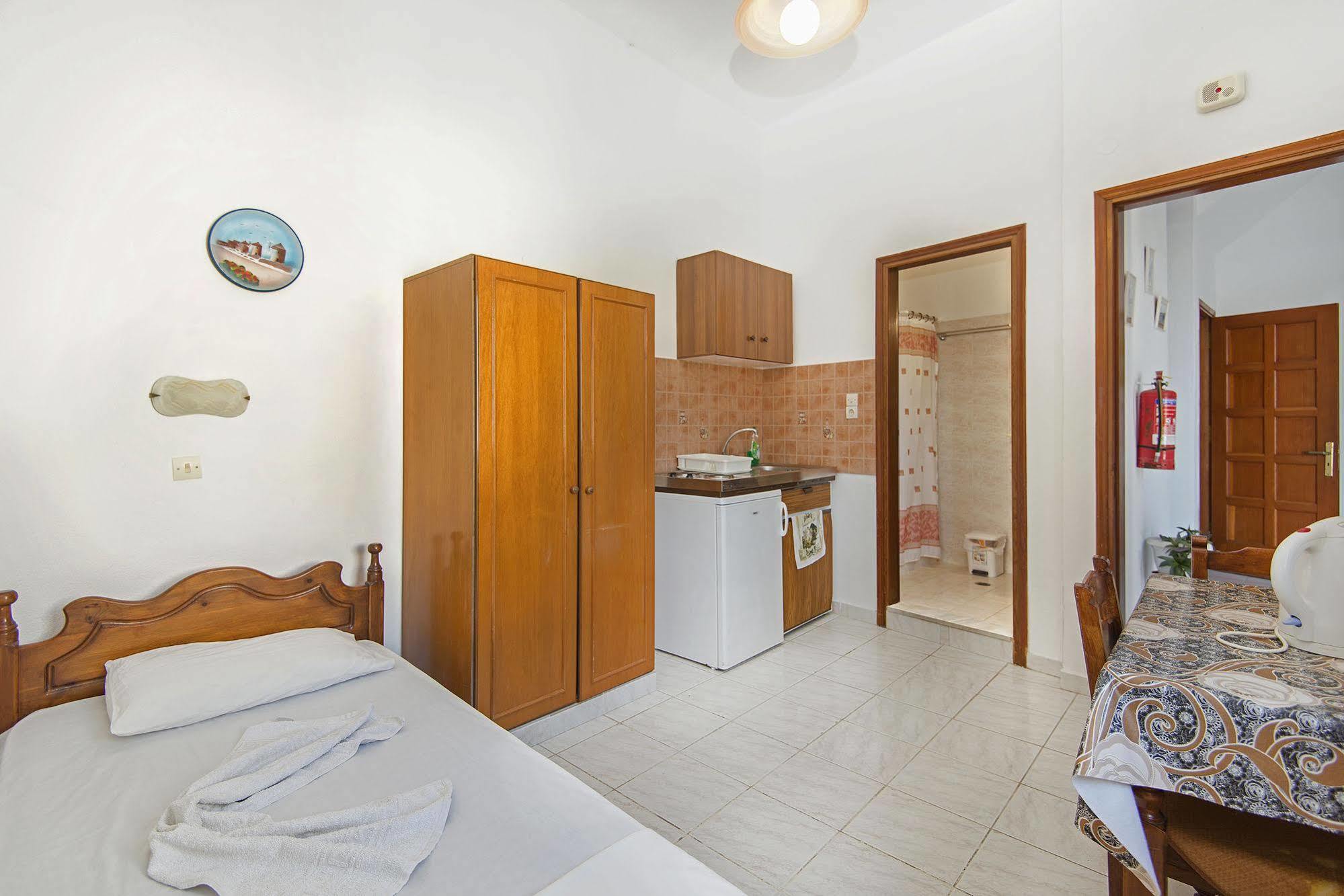St. Paul'S Bay View Suites Линдос Экстерьер фото